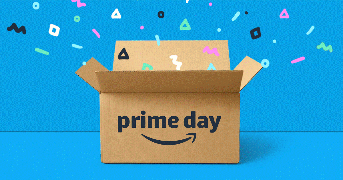 Karton mit der Aufschrift “Prime Day” steht symbolisch für den Amazon Prime Day